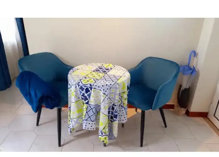 Apartamento Anexo Na Quintinha Caldas Da Rainha